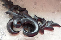 Cargar imagen en el visor de la galería, Holz schwarz 8mm Lobe Piercing Hook Flame 8cm lang - chic-net.de
