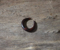 Load image into Gallery viewer, Holz Septum Lobe Ohr Piercing Sichel 3mm 4mm 6mm - chic-net.de
