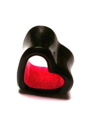 Cargar imagen en el visor de la galería, Holz Tunnel Herz hohl pink schwarz Sonoholz Holztunnel handgeschnitzt Tribal Plug Ohrring Ohrstecker - chic-net.de
