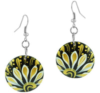 Cargar imagen en el visor de la galería, Holzohrringe Blumen schwarz gold Ohrringe Holz Edelstahl Ohrhänger Damen Organic Schmuck Scheibe - chic-net.de
