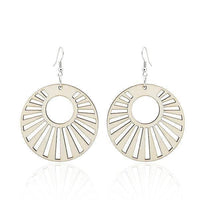 Cargar imagen en el visor de la galería, Holzohrringe bunt 5 cm rund Kreis Strahlen Ohrringe Holz Ohrhänger Organic Damen - chic-net.de
