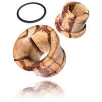 Load image into Gallery viewer, Holztunnel Tigerholz braun single flared Maserung handgeschnitzt Tribal Holz Tunnel Plug - chic-net.de
