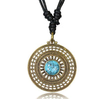 Cargar imagen en el visor de la galería, Kette Brass Baumwolle schwarz Anhänger Muster antik golden - chic-net.de
