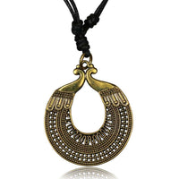 Cargar imagen en el visor de la galería, Kette Brass Baumwolle schwarz Anhänger Muster antik golden - chic-net.de
