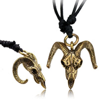 Cargar imagen en el visor de la galería, Kette Brass Baumwolle schwarz Anhänger Skull Schädel antik golden - chic-net.de
