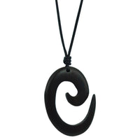 Load image into Gallery viewer, Kette, Braun, aus Sono Holz, wirbelförmiger Anhänger, 4,3x3,3cm, verstellbare Baumwollkette - chic-net.de
