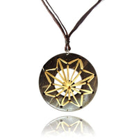 Load image into Gallery viewer, Kette Kokos Holz Kreis Anhänger mit hellem Bast Sternform mit verstellbarer Bauwollkette - chic-net.de
