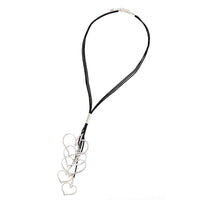 Load image into Gallery viewer, lange Kette 66-73 cm Brassanhänger 19 cm silbern fünf Herzen Acrylseile schwarz - chic-net.de
