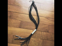 Load image into Gallery viewer, Lange Lederband Kette Fäden schwarz goldfarben Brass Rechteck ca 50 cm lang Edelstahl verstellbar - chic-net.de
