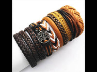 Load image into Gallery viewer, Leder Armband breit dreilagig geflochten verstellbar - chic-net.de

