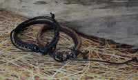 Load image into Gallery viewer, Leder Armband verstellbar geflochten Brass Nieten - chic-net.de
