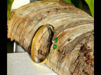 Cargar imagen en el visor de la galería, Messing Armreif golden Jade grün Spirale Tropfen Flechtrand nickelfrei verstellbar antik Tribal - chic-net.de
