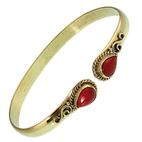 Load image into Gallery viewer, Messing Armreif golden Jaspis rot Spirale Tropfen Flechtrand nickelfrei verstellbar antik Tribal - chic-net.de
