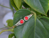 Load image into Gallery viewer, Messing Armreif golden rot Jaspis rund acht Zopfrand nickelfrei verstellbar antik Tribal Schmuck - chic-net.de
