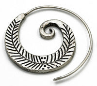 Load image into Gallery viewer, Messingohrringe versilbert Spiralen Blatt Design geriffelt 925 sterling Silber - chic-net.de
