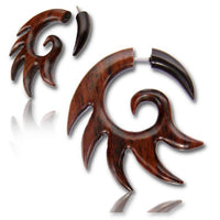 Cargar imagen en el visor de la galería, Narra Holz Tribal Fake Piercing Spirale Zacken Expander braun Organic Edelstahl 1 mm Ohrstecker - chic-net.de
