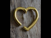 Cargar imagen en el visor de la galería, Ohrgewicht 6mm Dehner Edelstahl gold PVD Herz Piercing - chic-net.de
