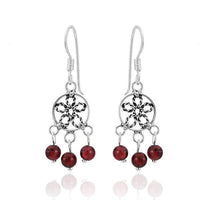 Load image into Gallery viewer, Ohrhänger Stein Perle dunkelrot 925er Sterling Silber Katzenauge Blume gedreht - chic-net.de
