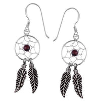 Load image into Gallery viewer, Ohrhänger Stein Perle dunkelrot Feder Traumfänger 925 Sterling Silber Ohrringe Indianer Schmuck - chic-net.de
