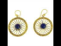 Load image into Gallery viewer, Ohrringe Blume Zopf Lapis Messing Brass antik golden Tropfen Ohrhänger nickelfrei Tribal Schmuck - chic-net.de
