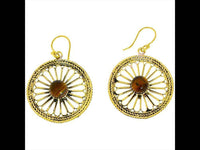 Load image into Gallery viewer, Ohrringe Blume Zopf Tigerauge Messing Brass antik golden Tropfen Ohrhänger nickelfrei Tribal Schmuck - chic-net.de
