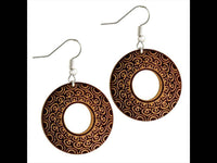 Load image into Gallery viewer, Ohrringe Jackfrucht Holz rund Edelstahl Silber Gravur - chic-net.de
