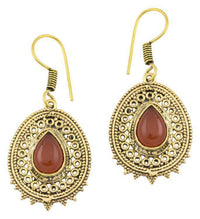 Load image into Gallery viewer, Ohrringe Karneol Tropfen oval Zacken Kreise Messing antik golden Tribal - chic-net.de
