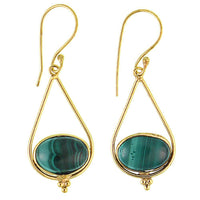 Cargar imagen en el visor de la galería, Ohrringe Malachit oval Tropfen Dreieck Punkte Messing antik golden Ohrhänger nickelfrei Tribal - chic-net.de
