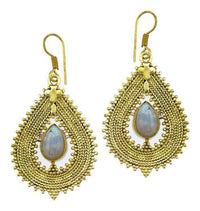 Cargar imagen en el visor de la galería, Ohrringe Perle Tropfen Zopf Spitzen Kreuz Messing antik gold nickelfrei Tribal Brass Ohrhänger - chic-net.de
