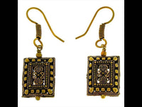 Load image into Gallery viewer, Ohrringe Rechteck Herz Punkte Quadrate hohl Messing antik golden Ohrhänger nickelfrei Tribal - chic-net.de
