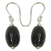 Load image into Gallery viewer, Ohrringe, Schwarz, aus Onyx, olivenförmig, 925er Sterlingsilber-Bügel, 3cm lang, 1cm breit - chic-net.de

