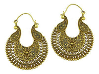 Cargar imagen en el visor de la galería, Ohrringe Sichel Blume oxidiert Tropfen verziert Messing antik golden nickelfrei Tribal Piercing - chic-net.de
