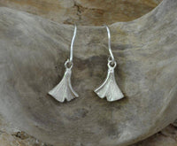 Load image into Gallery viewer, Ohrringe Silber 925 Ginkgo Blatt 10mm vergoldet - chic-net.de

