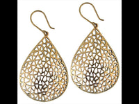 Load image into Gallery viewer, Ohrringe Träne Dreiecke Stanzmuster Messing antik golden Tribal nickelfrei Piercing Schmuck - chic-net.de
