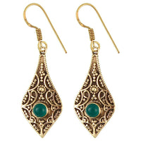 Cargar imagen en el visor de la galería, Ohrringe Tropfen spitz Bögen Onyx grün Messing antik golden nickelfrei Ohrhänger Tribal Brass - chic-net.de
