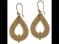 Cargar imagen en el visor de la galería, Ohrringe Zopf Tropfen Punkte Kreuz Messing antik golden Ohrhänger Tribal Brass - chic-net.de
