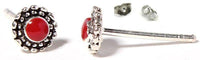 Cargar imagen en el visor de la galería, Ohrstecker, rot, koralle, rund, Blume 5 mm Ø, in massivem Silber mit Zopfmuster eingefasst, 925er Sterlingsilber-Stift - chic-net.de
