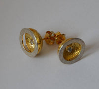 Load image into Gallery viewer, Ohrstecker vergoldet 925 Silber Rand Kelch Zirkonia - chic-net.de
