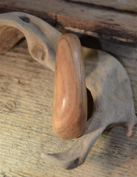 Cargar imagen en el visor de la galería, Olivenholz 14mm Piercing Hoop Creole Ei Form Dehner 70mm - chic-net.de
