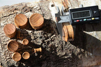 Load image into Gallery viewer, Olivenholz Flesh ribbed Plug Lobe Piercing Holz straight - chic-net.de
