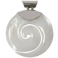Cargar imagen en el visor de la galería, Perlmutt-Anhänger, kreisrunder Damenanhänger aus 925er Sterlingsilber in Form einer Schnecke - chic-net.de
