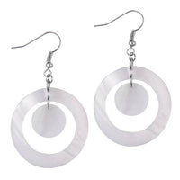 Cargar imagen en el visor de la galería, Perlmutt Muschel Ohrringe 32 mm Kreis Ring Edelstahl nickelfrei weiß schillernd - chic-net.de
