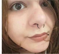 Load image into Gallery viewer, Piercing Edelstahl Horseshoe Gummiringe schwarz Nase Ohr - chic-net.de
