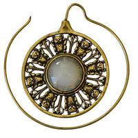 Load image into Gallery viewer, Piercing Ohrgewicht Brass Stein weiß Winkekatze Spirale - chic-net.de
