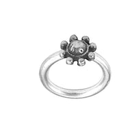 Load image into Gallery viewer, Piercing Ring Blume 925 Silber Labret Tragus 1.2mm - chic-net.de
