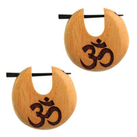 Cargar imagen en el visor de la galería, Pin Creolen Jackfrucht Holz hell Horn-Pin 23 mm rund dunkle Gravur Motiv - chic-net.de
