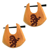 Cargar imagen en el visor de la galería, Pin Creolen Jackfrucht Holz hell Horn-Pin 23 mm Träne dunkle Gravur Motiv - chic-net.de
