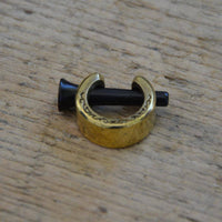 Cargar imagen en el visor de la galería, Plug Arangholz Holz Pin Creole Messing gold Dornen - chic-net.de

