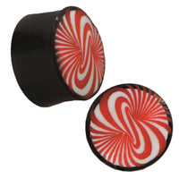 Cargar imagen en el visor de la galería, Plug Horn rot weiße Gravur schwarz Strudel Sanduhr Form Piercing Tribal - chic-net.de
