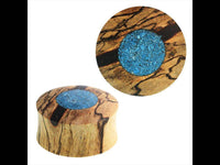 Load image into Gallery viewer, Plug Tamarinden Holz crushed Türkis Stein Inlay Kreis double flared Handarbeit - chic-net.de
